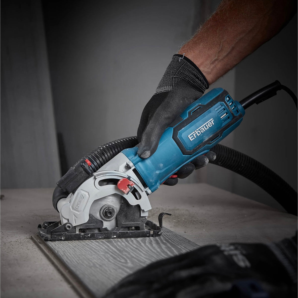 Erbauer Mini Saw Electric 85mm EMCS650 Variable Speed 650W Lightweight - Image 4