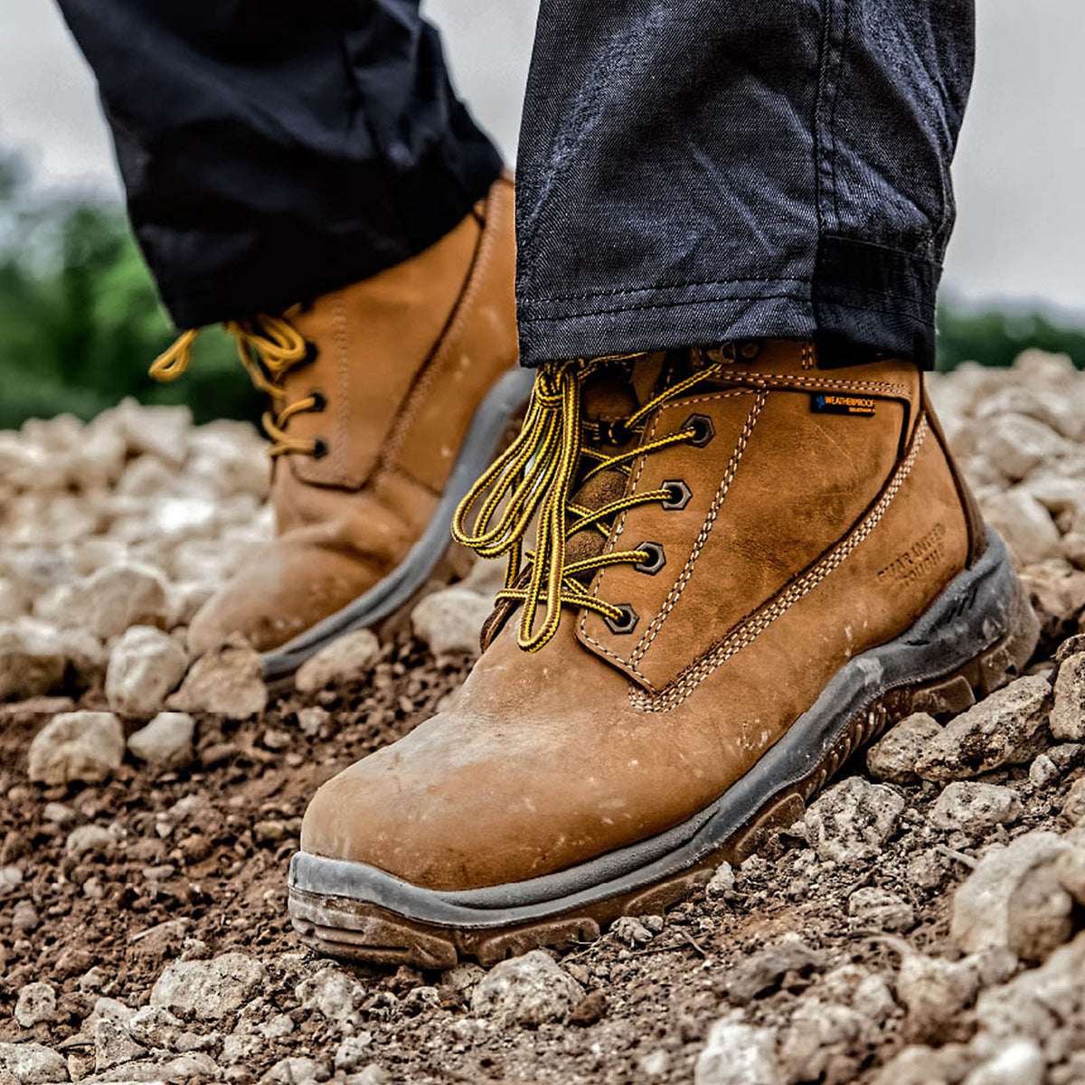 DeWalt Safety Boots Men's Standard Fit Brown Waterproof Shoes Steel Toe Size 12 - Image 2
