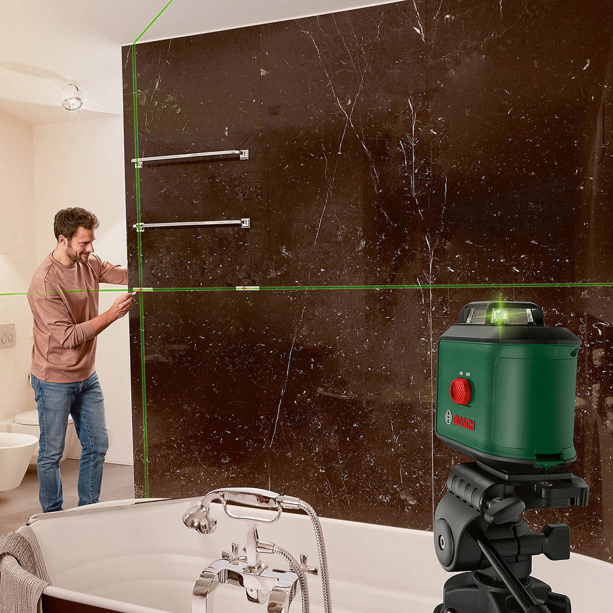 Bosch Green Self-levelling Laser level - Image 3