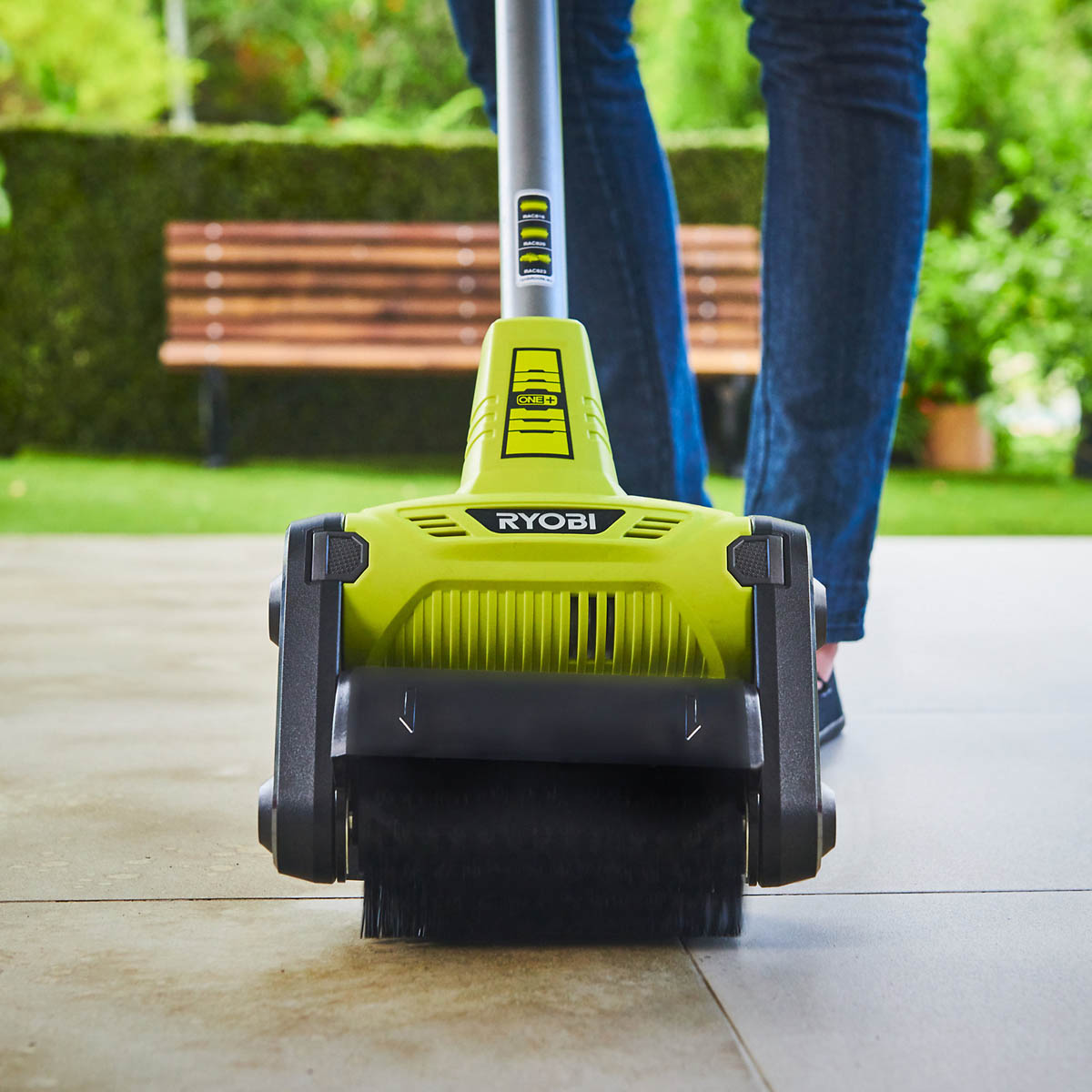 Ryobi Patio Cleaner Cordless Sweeper Garden Battery-Powered Telescopic Handle - Image 7