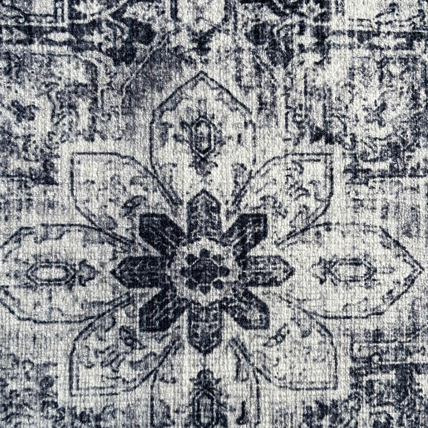 Medium Rug Chenille Grey Traditional Living Room Bedroom (L)170cm x (W)120cm - Image 7