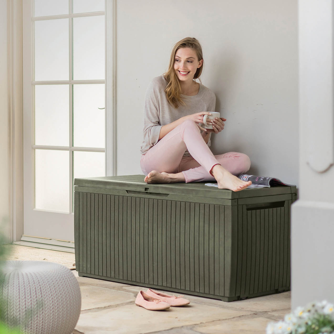 Keter Darwin 305L Resin Garden storage box - Green - Image 2