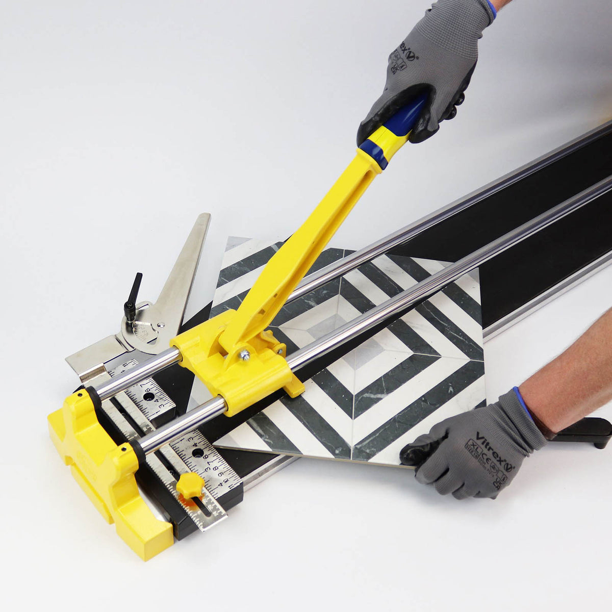 Vitrex Manual Tile Cutter 900mm Tungsten Carbide For Ceramic And Porcelain - Image 2