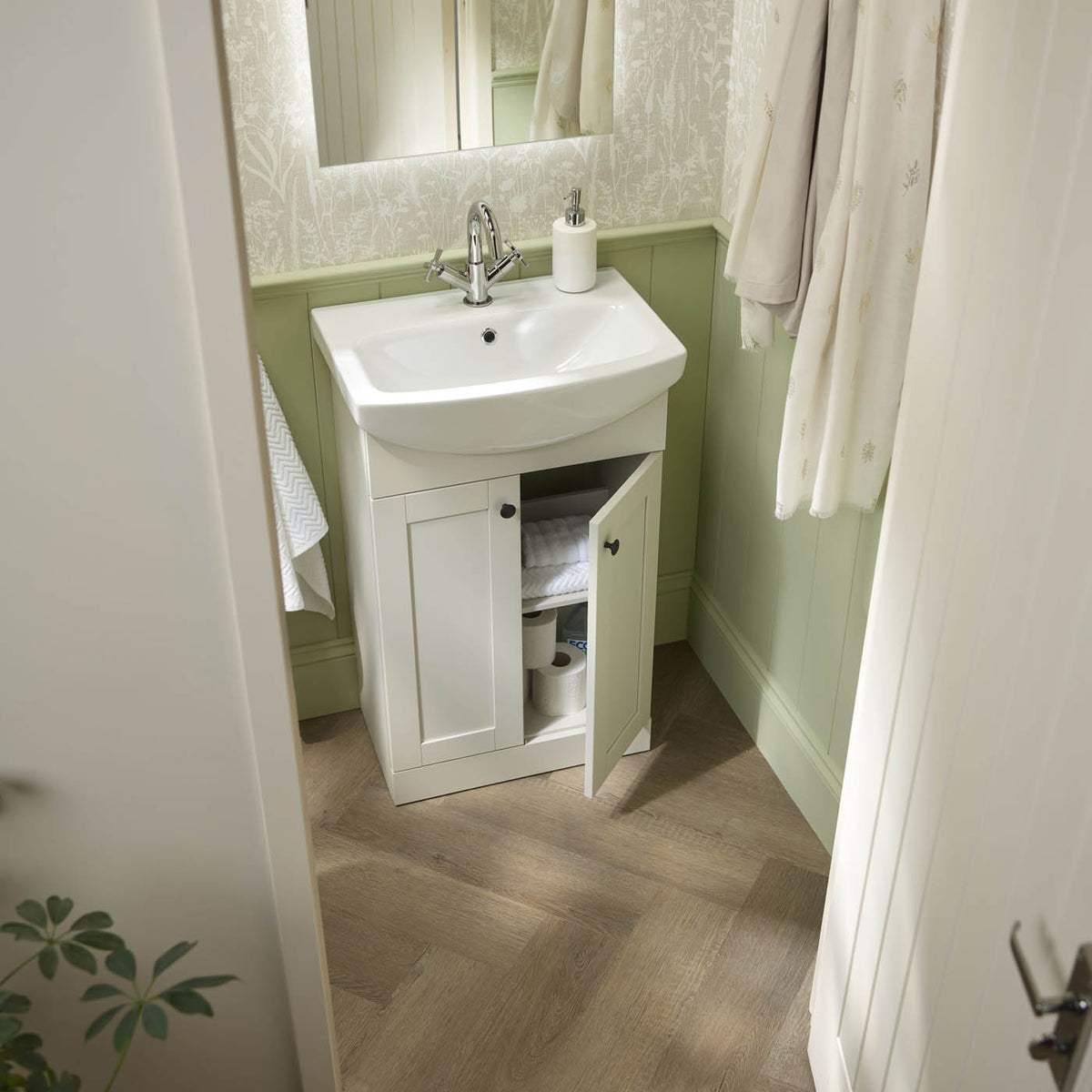Vinyl Click Plank Flooring Mid Brown Oak Effect Waterproof T6.5mm 1.95m² - Image 5