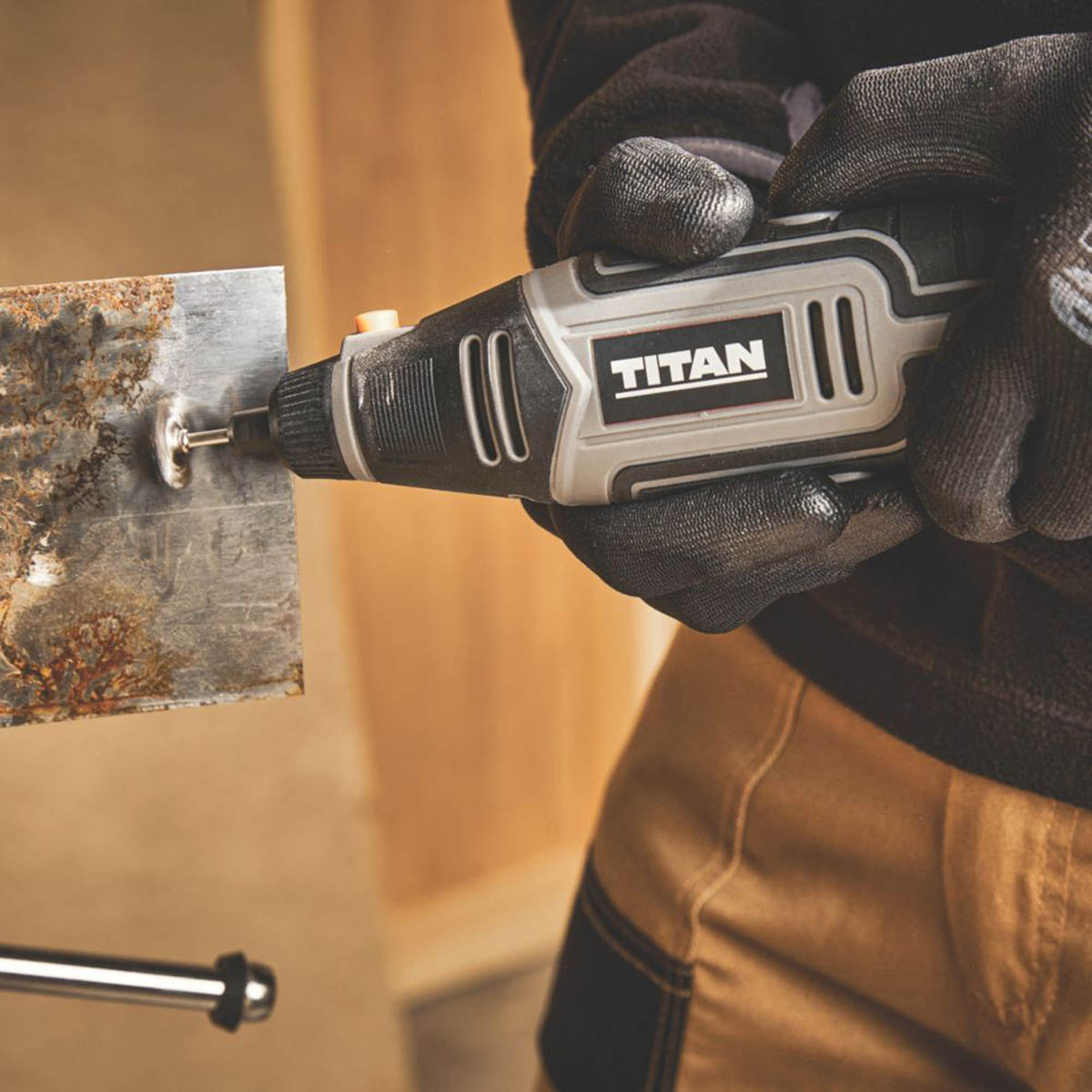 Titan Multi Tool Electric TTB949MLT Variable Speed 15 Accessories Compact 130W - Image 2