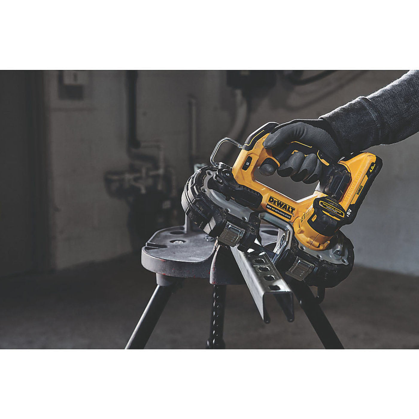 DeWalt Bandsaw Cordless DCS377NT-XJ Brushless Li-Ion Blade 690mm 18V Body Only - Image 5