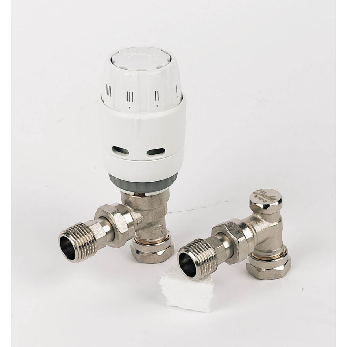 Danfoss Thermostatic Radiator Valve & Lockshield 10mm x 1/2" Angled And Straight - Image 1
