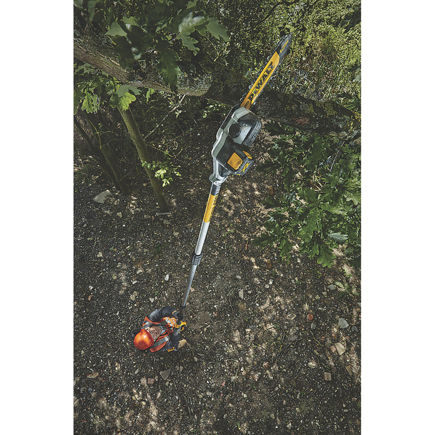 DeWalt Pole Saw Cordless 18V 5Ah Li-Ion DCMPS567P1 Brushless 20cm Tree Pruner - Image 5