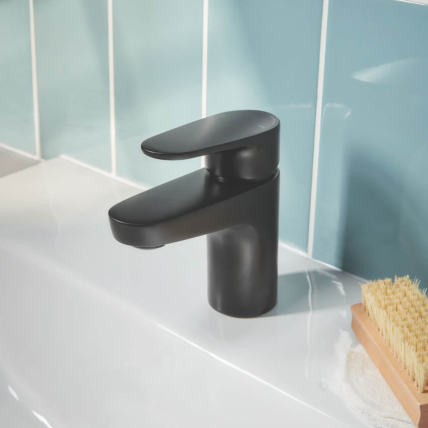 Swirl Bathroom Basin Tap Mono Mixer Black Single Lever Clicker Waste Faucet - Image 3