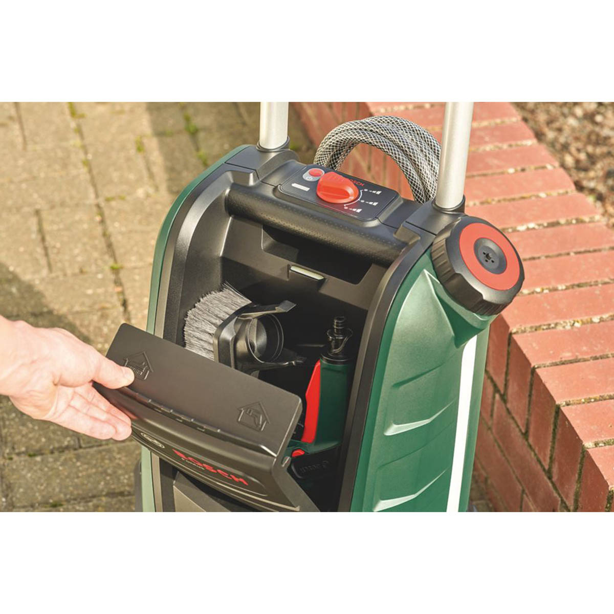Bosch Pressure Washer Cordless Fontus Gen II Portable 20bar 18V 1 x 2.5Ah Li-Ion - Image 4