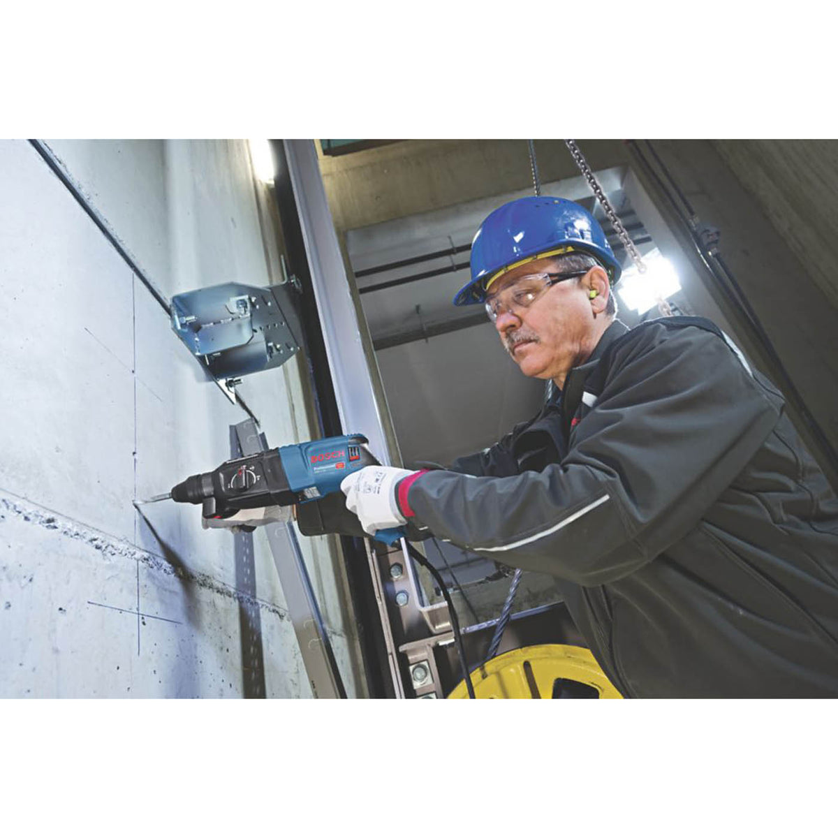 Bosch Hammer Drill SDS Plus Corded Electric Compact Powerful GBH 2-26 2.7kg 240V - Image 3