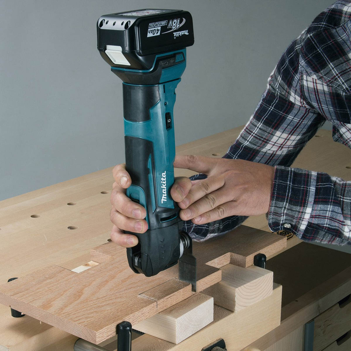 Makita Multi Tool Cordless 18V Li-Ion DTM51Z Compact Variable Speed Body Only - Image 5
