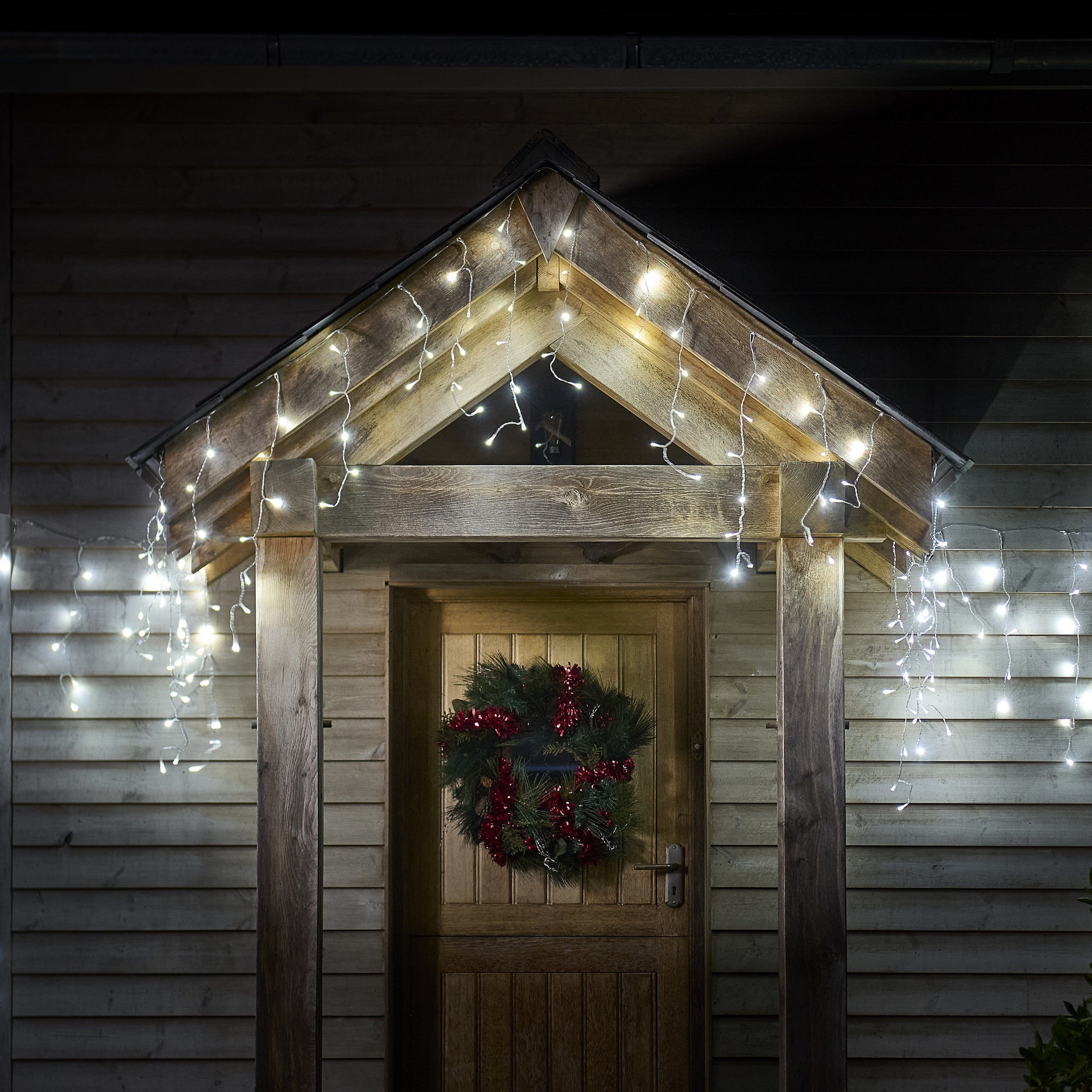 Christmas Icicle String Light Ice White 8 Functions Water Resistant 17.8m - Image 1