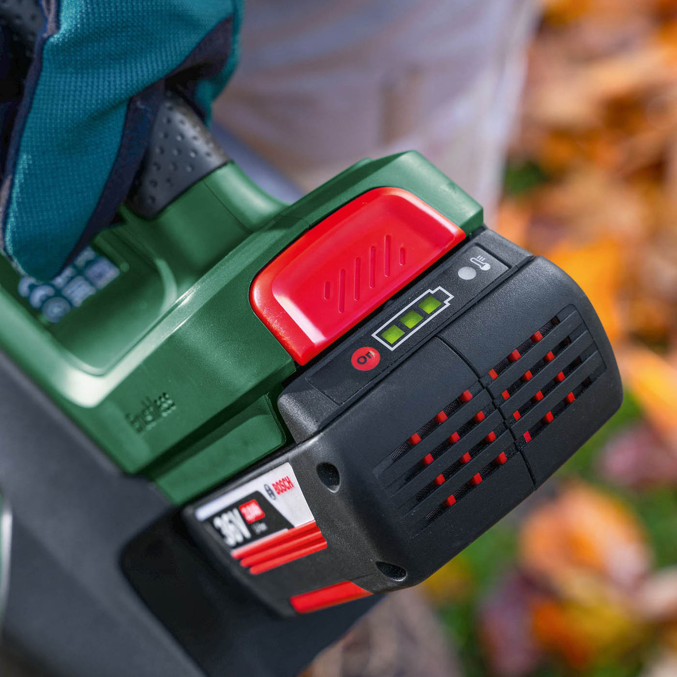 Bosch Garden Leaf Blower Cordless Soft Grip Powerful Advanced 36V-750 Body Only - Image 2