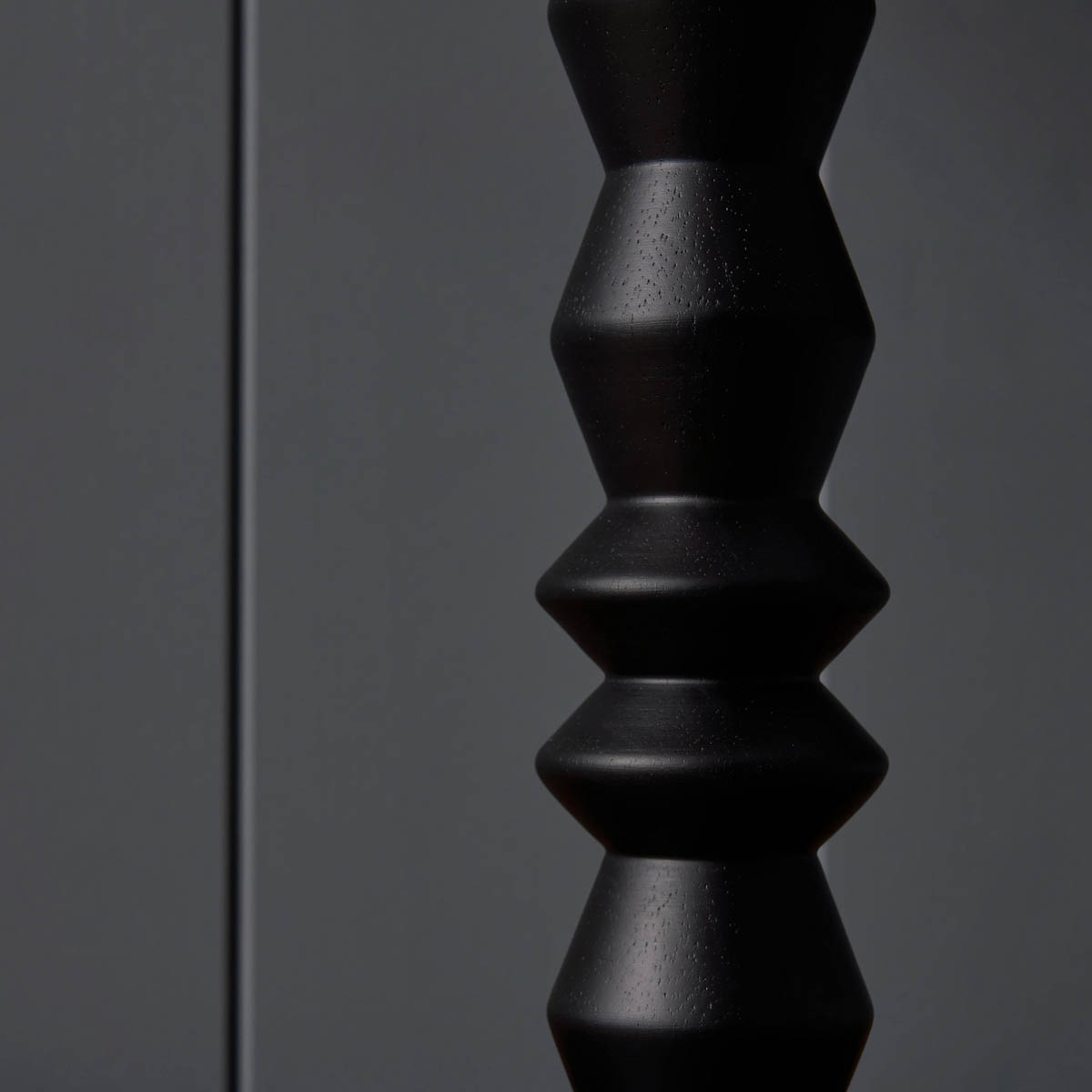 Inlight Table Lamp Spindle Black Wood Effect Natural Fabric Round Contemporary - Image 5