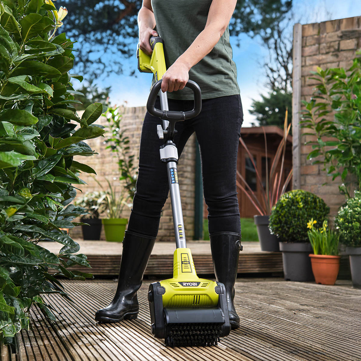 Ryobi Patio Cleaner Cordless Sweeper Garden Battery-Powered Telescopic Handle - Image 6