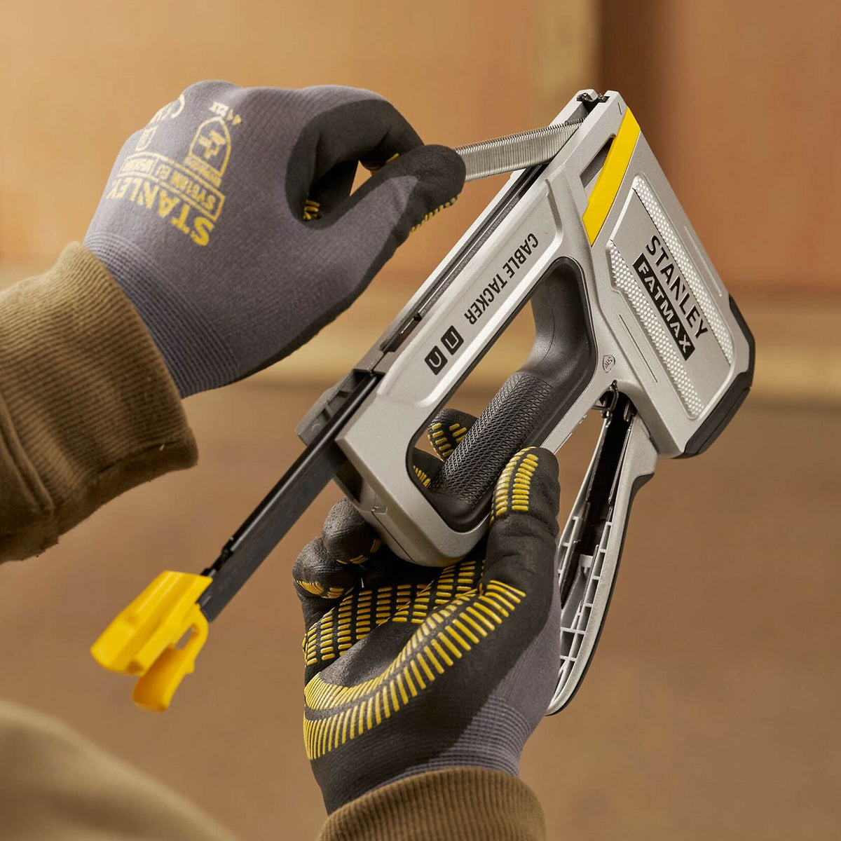Stanley FatMax 2-in-1 6-14mm Medium duty Cable Tacker - Image 2