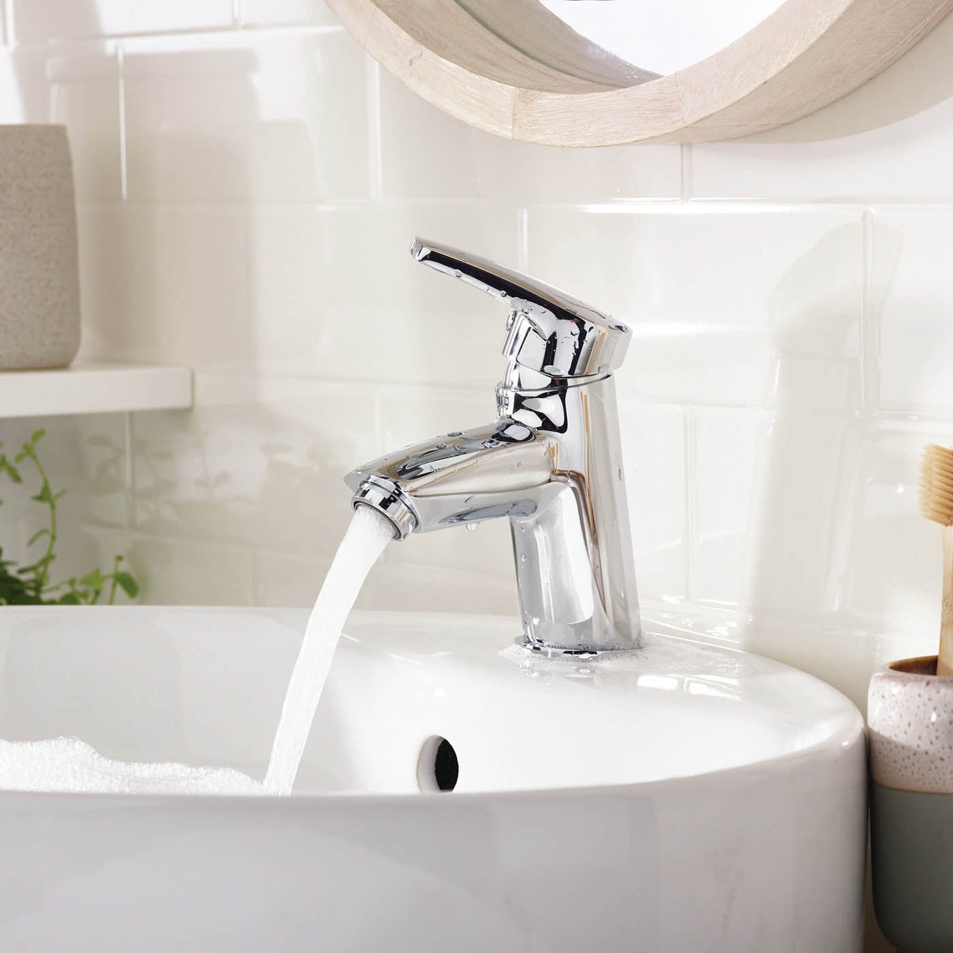 Bristan Orta Chrome effect Round Basin Mono mixer Tap - Image 7