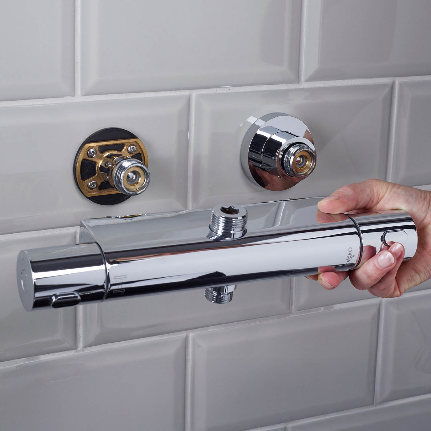 Bristan Buzz Chrome effect Rear fed Thermostatic Mixer Shower with 2 heads - Image 7