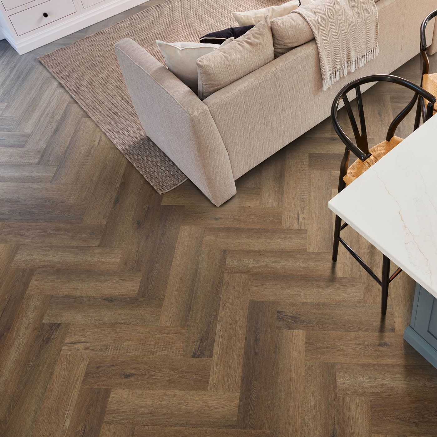 Dark brown Oak effect Embossed Herringbone Luxury vinyl click Planks, 1.95m² - Image 5