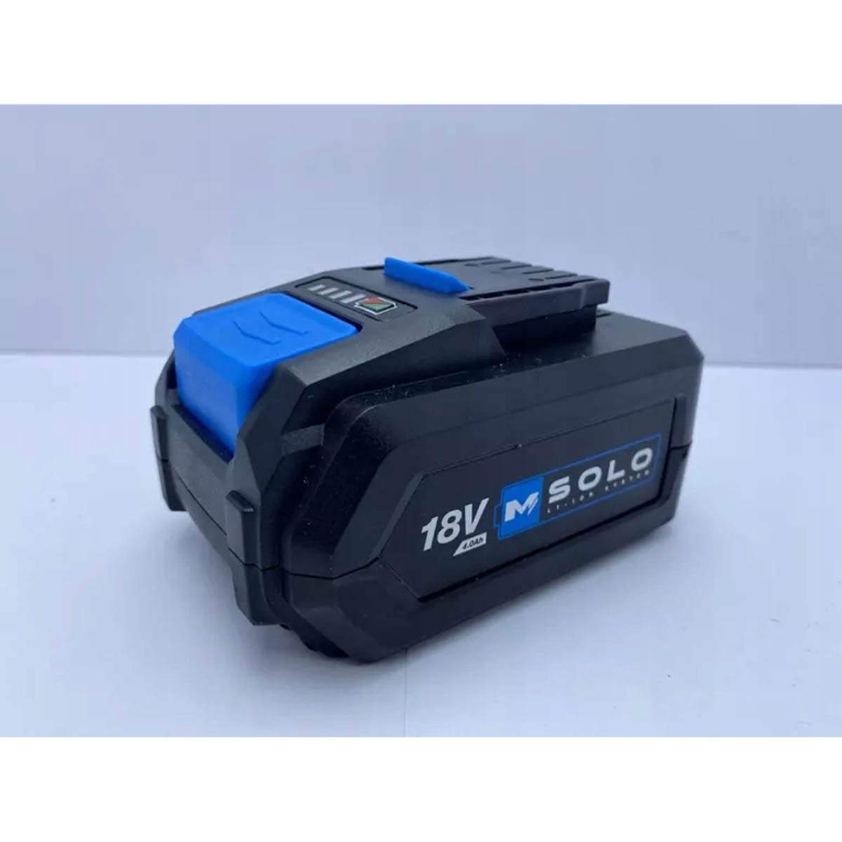 Macallister Battery 4Ah 18V Solo Li-Ion Lightweight Compact Power Tool - Image 1