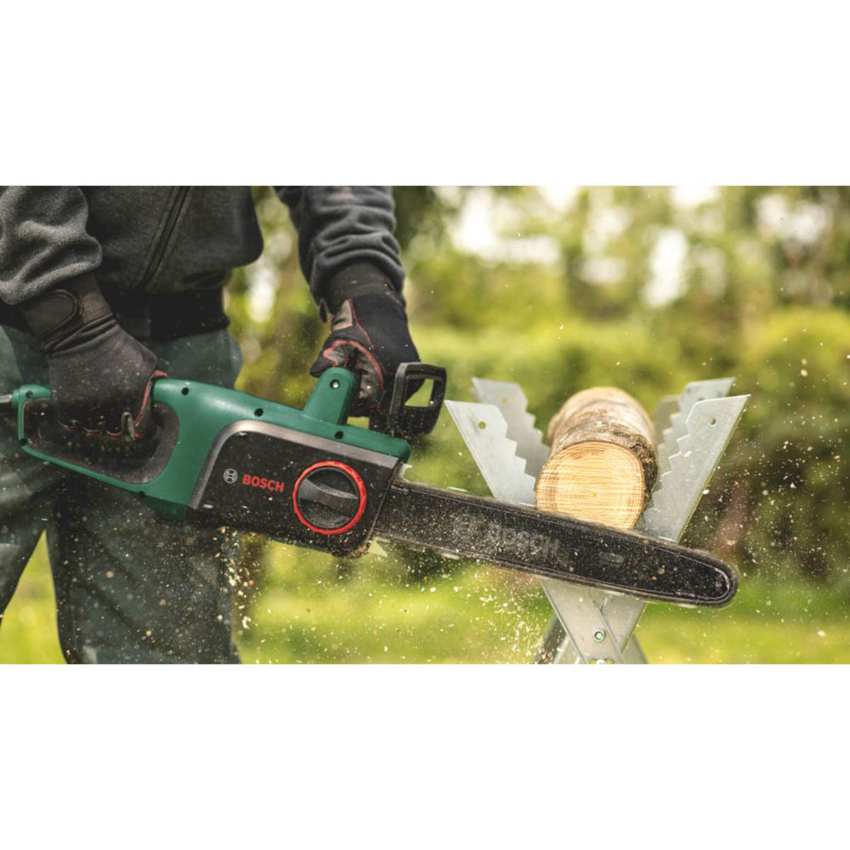 Bosch Chainsaw Electric 35cm Lightweight Garden Wood Cutter Heavy Duty 1800W - Image 2