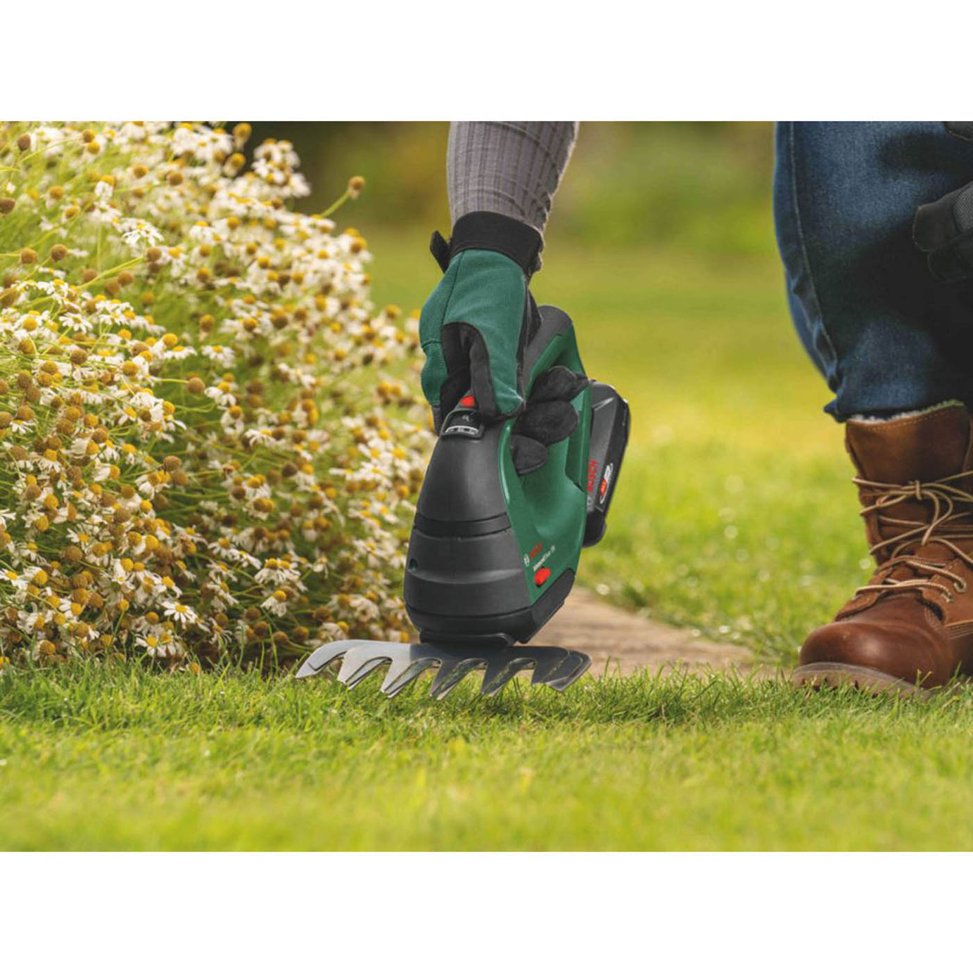 Bosch Grass Shears Cordless 18V Li-Ion AdvancedShear Trimmer Hand Held Body Only - Image 3