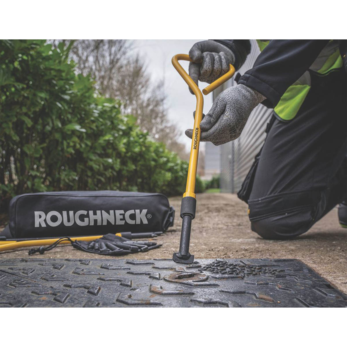 Roughneck Manhole Cover Lifting Key Kit Universal Heavy Duty Carry Case 430mm - Image 6
