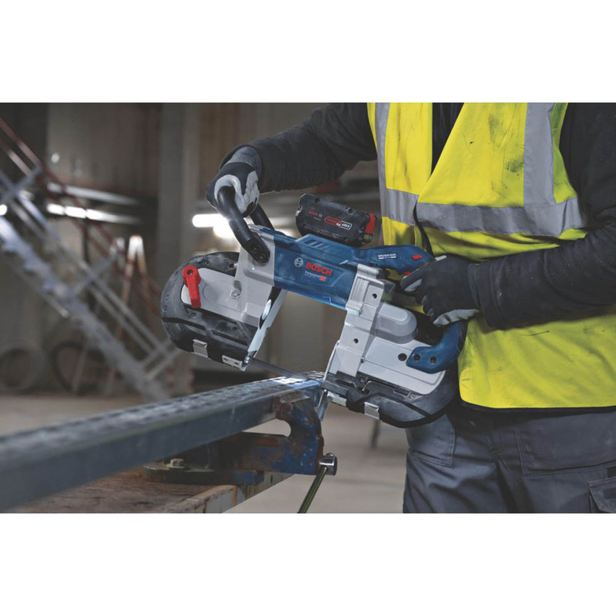 Bosch Bandsaw Cordless 18V Li-Ion GCB18V-127Professional 127mm Body Only - Image 3
