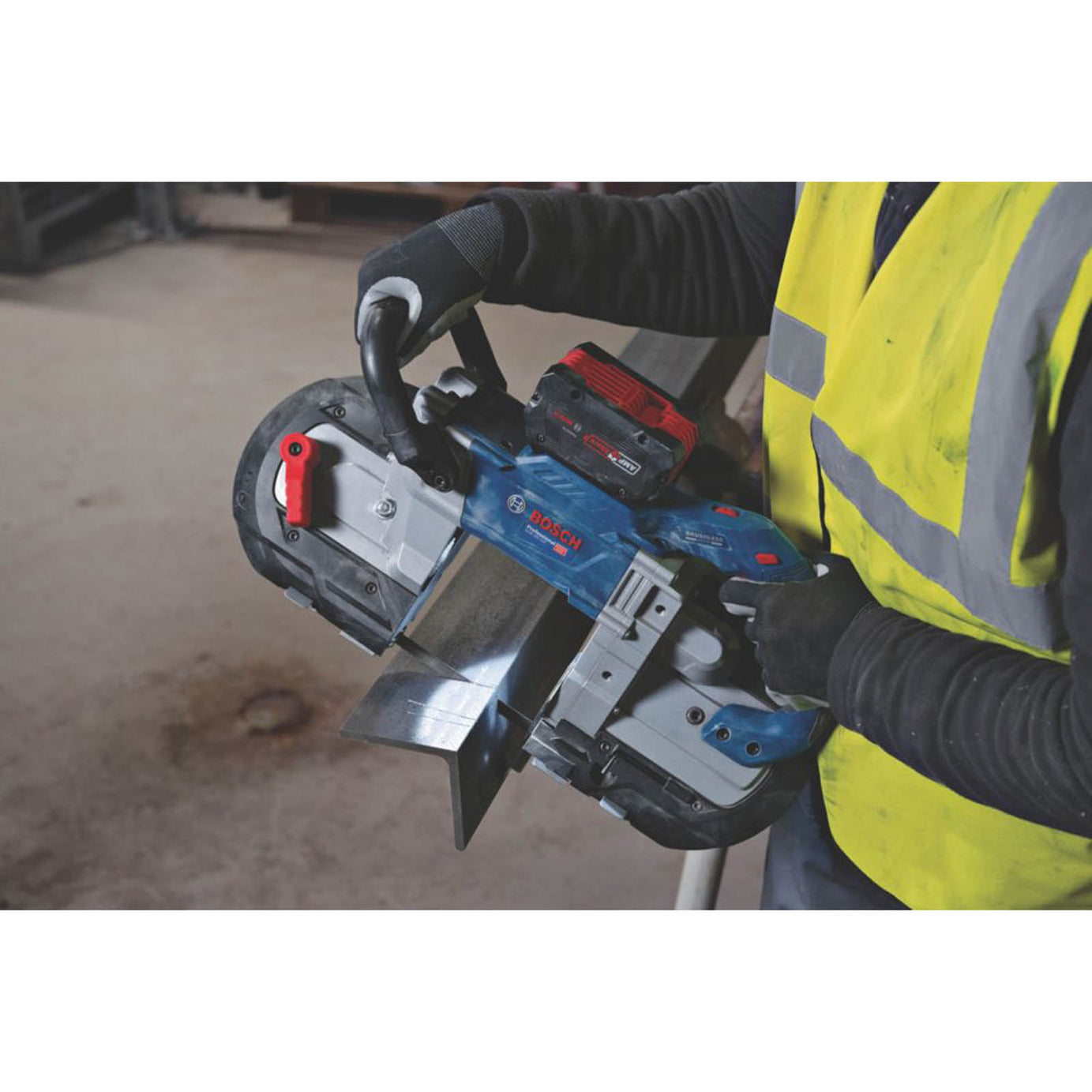 Bosch Bandsaw Cordless 18V Li-Ion GCB18V-127Professional 127mm Body Only - Image 5