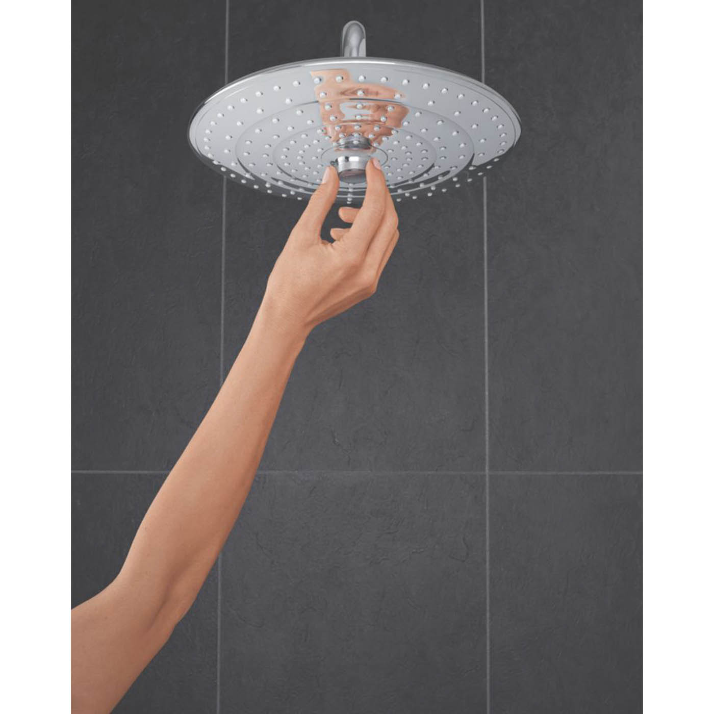 Grohe Adjustable Shower Head Vitalio Joy Universal Chrome 260mm - Image 2