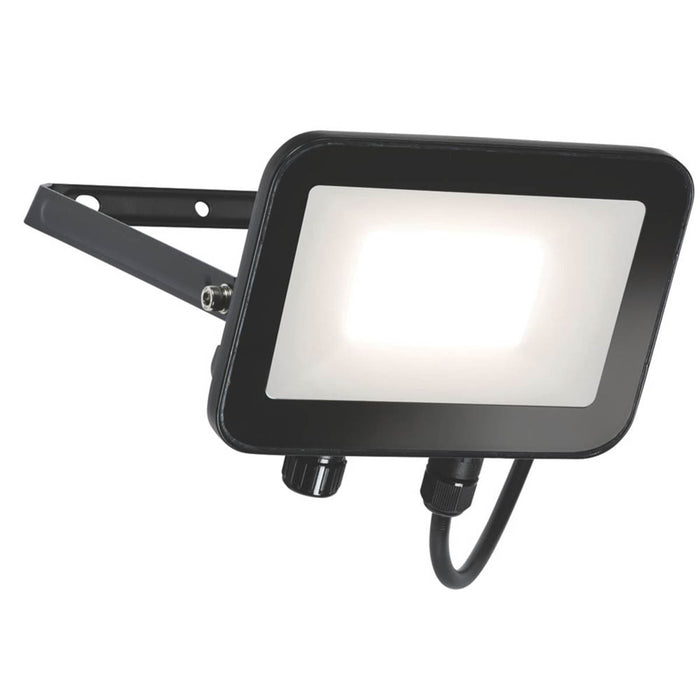 Outdoor LED Floodlight Security Black Cool White Tilt Wall Mounted 30W 3330lm - Image 2