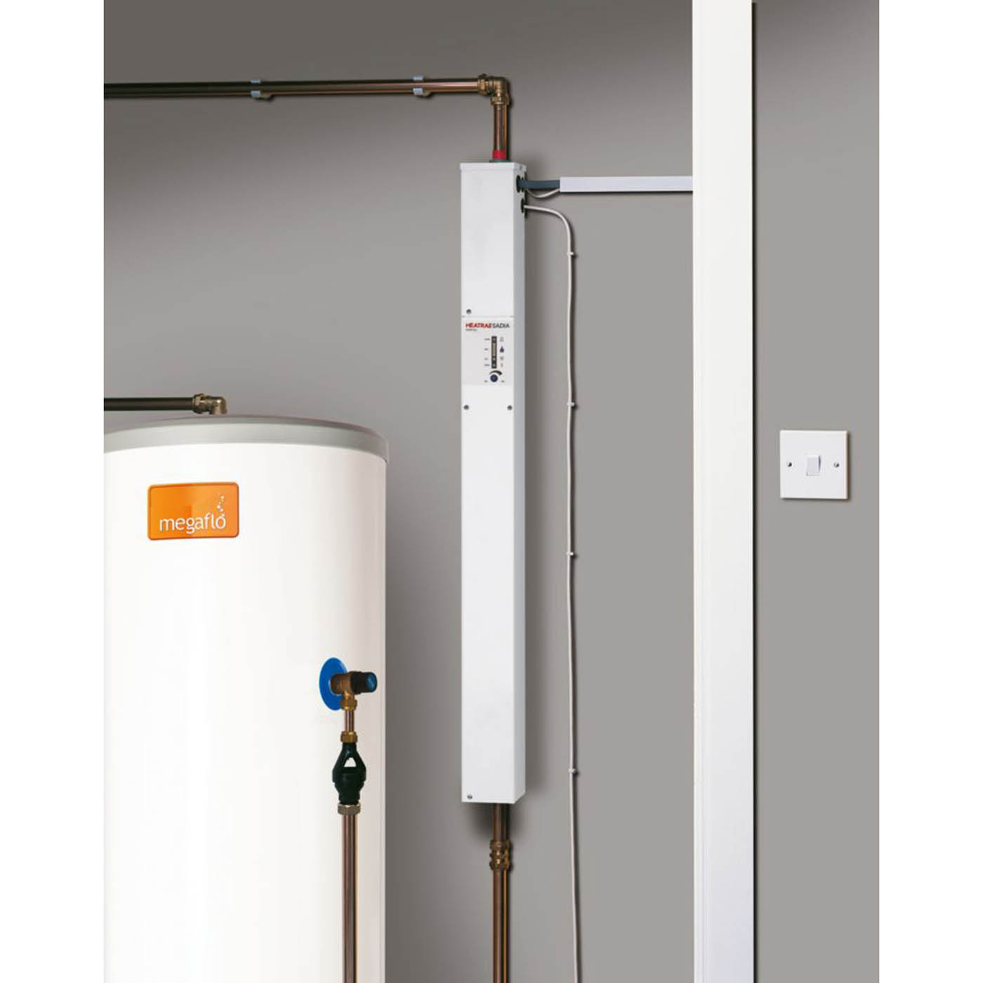 Heatrae Sadia Flow Boiler Electric Heat Only Amptec UF U901 Compact 9kW - Image 2