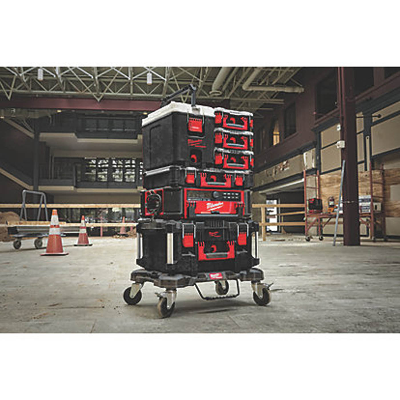 Milwaukee PACKOUT 15Ltr Hard Cooler - Image 5